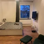 Apartman Monteur- & In Altstadt - Zentrum - Neu Saniert *
