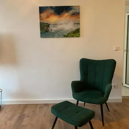 Apartmán Monteur- & In Altstadt - Zentrum - Neu Saniert *