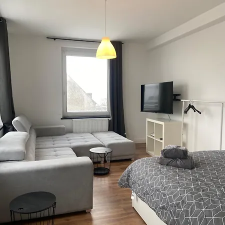 Apartament Monteur- & In Altstadt - Zentrum - Neu Saniert *