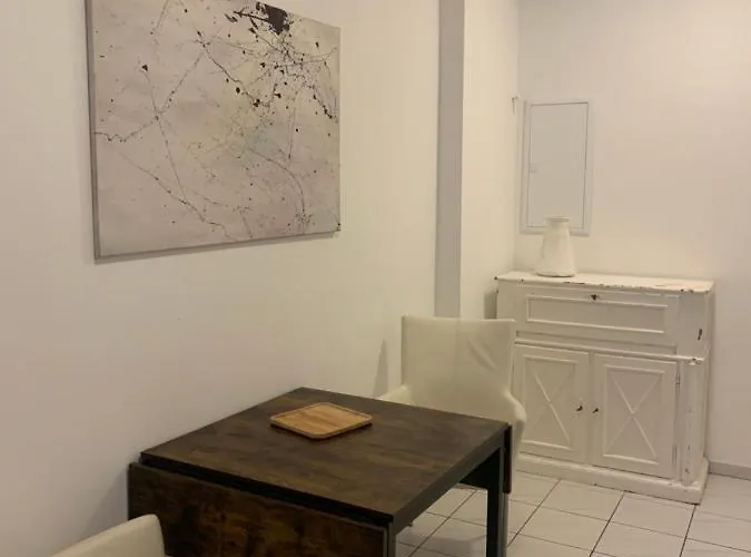 Monteur- & In Altstadt - Zentrum - Neu Saniert Appartement